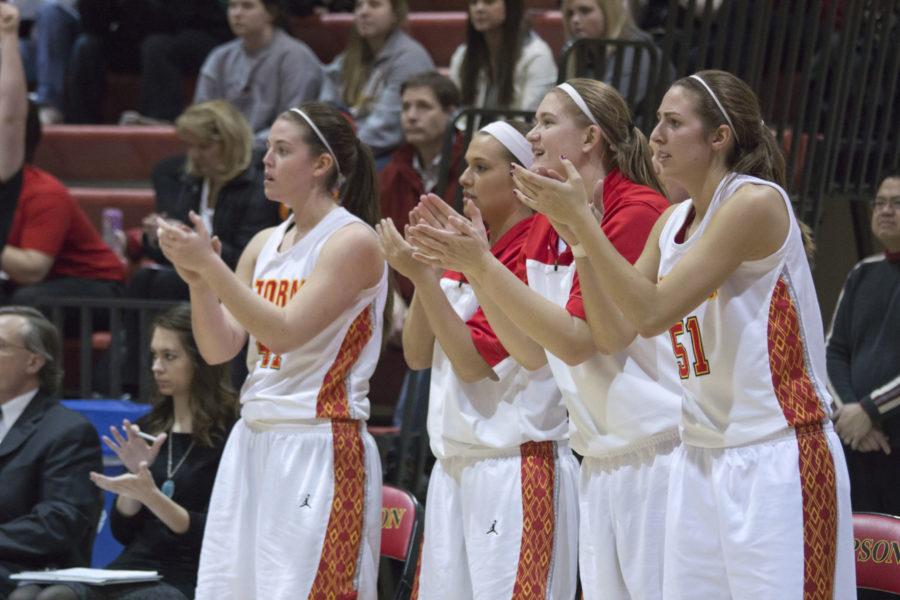 Womens+basketball+with+1st+round+exit+in+IIAC+tournament