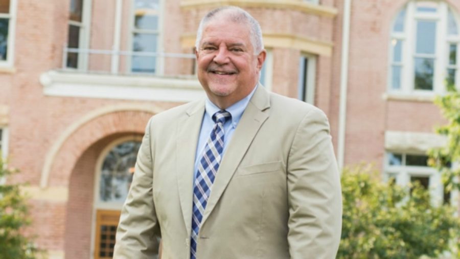 Simpson hires new senior vice president and academic dean