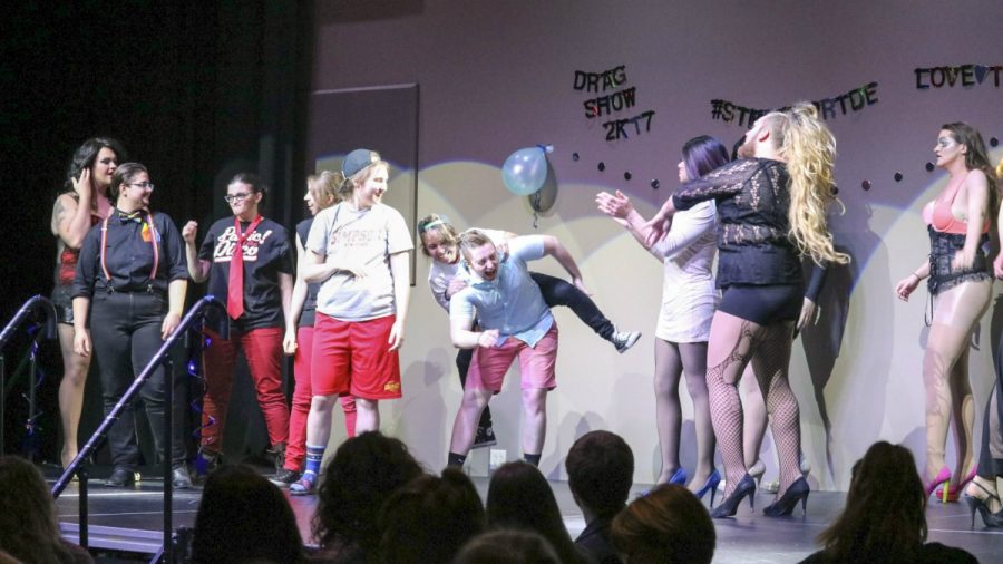 Pride Week, drag show gives students chance to express themselves