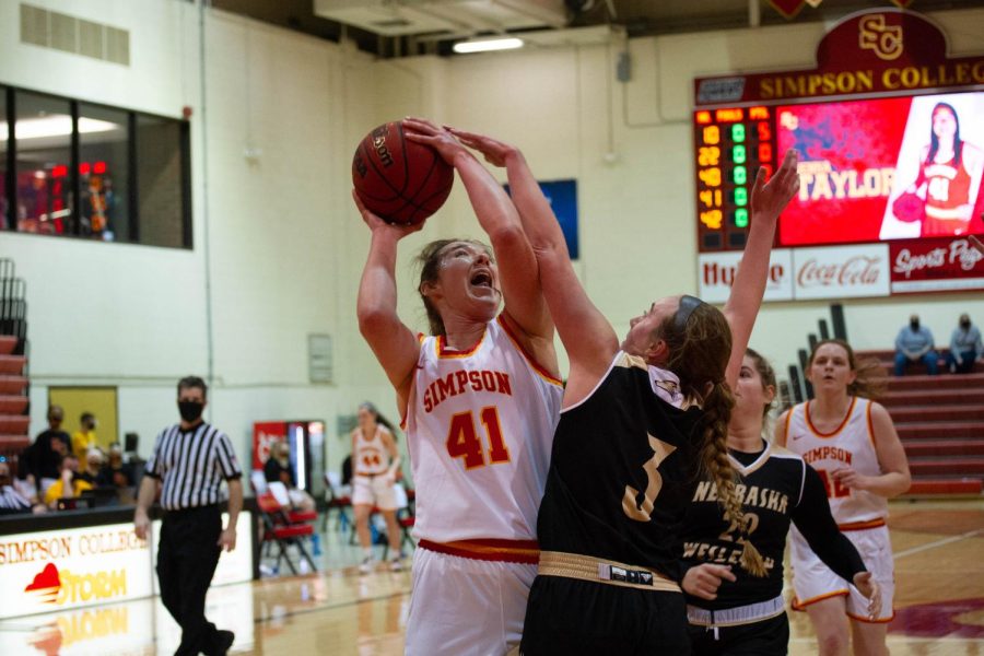 Graduate student Jenna Taylor has achieved a new milestone, 1500 career points. 
