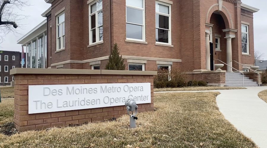 Des Moines Metro Opera celebrates a successful 50th season.