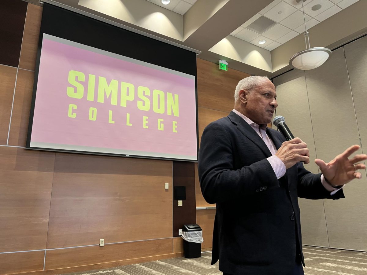 Mike Espy spoke to students during a forum. 